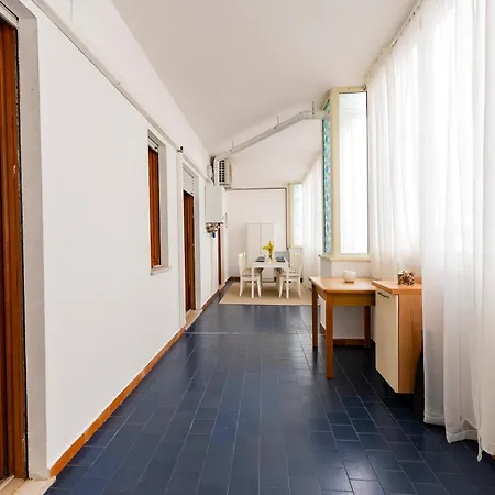 Comfy Sea View With Covered Balcony And Parking Apartment Montesilvano Marina