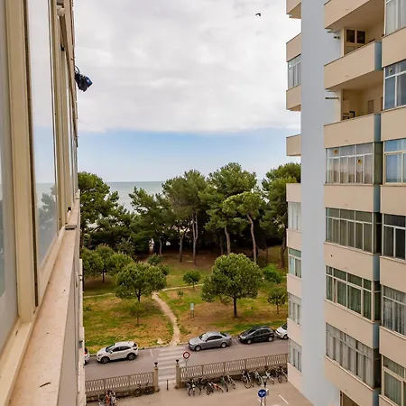 Comfy Sea View With Covered Balcony And Parking Apartment *