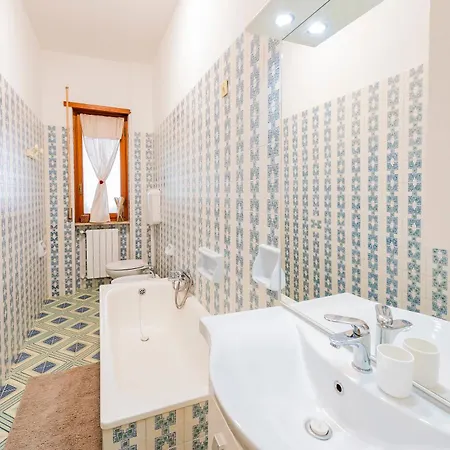 Comfy Sea View With Covered Balcony And Parking Apartment Montesilvano Marina