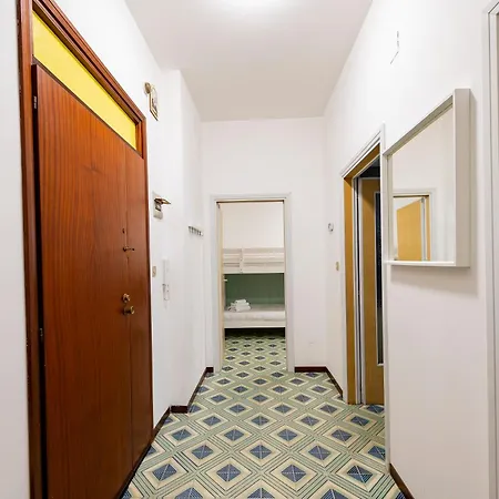 Comfy Sea View With Covered Balcony And Parking Montesilvano Marina